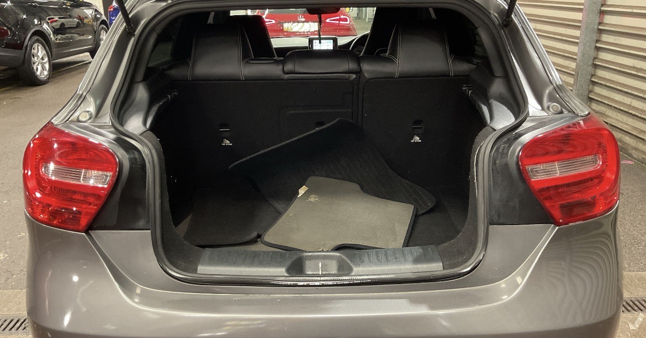 Used Mercedes-Benz A-Class 2014 for sale - 77318346: Photo 11