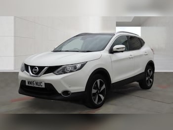 Used Nissan Qashqai 2015 for sale - 78612395: Photo