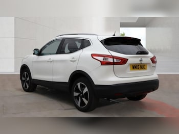 Used Nissan Qashqai 2015 for sale - 78612395: Photo