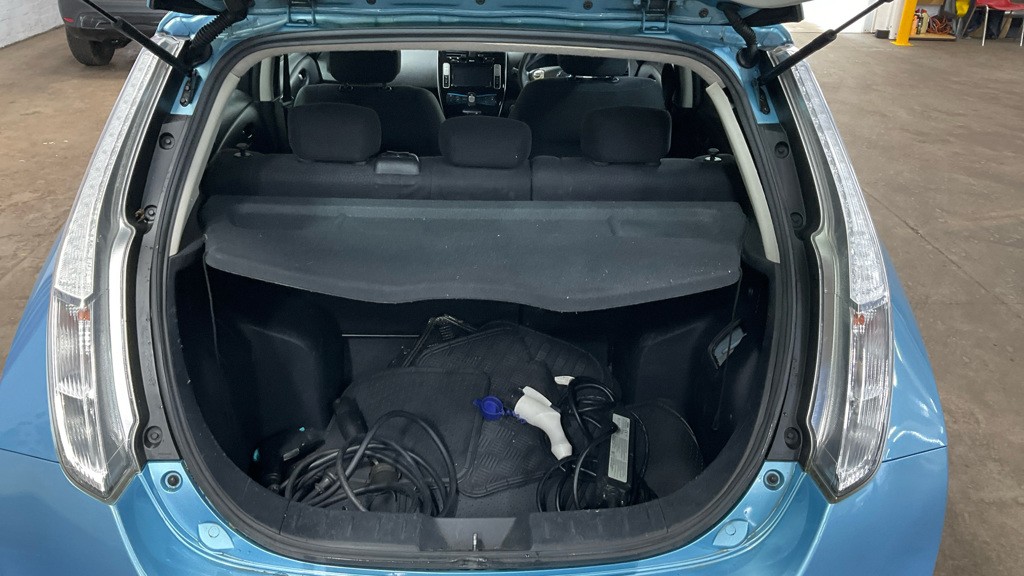 Used Nissan Leaf 2016 for sale - 77089889: Photo 11