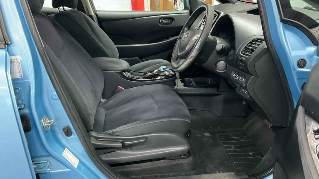 Used Nissan Leaf 2016 for sale - 77089889: Photo 5