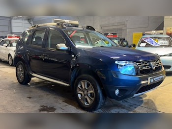 Used Dacia Duster 2015 for sale - 77668635: Photo
