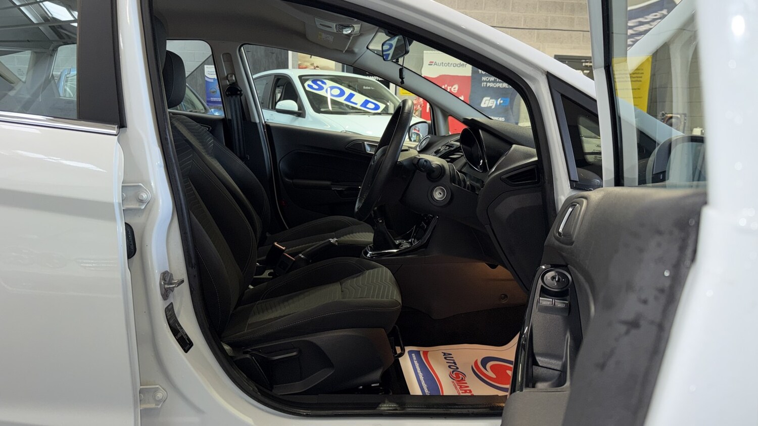 Used Ford Fiesta 2013 for sale - 77694329: Photo 11