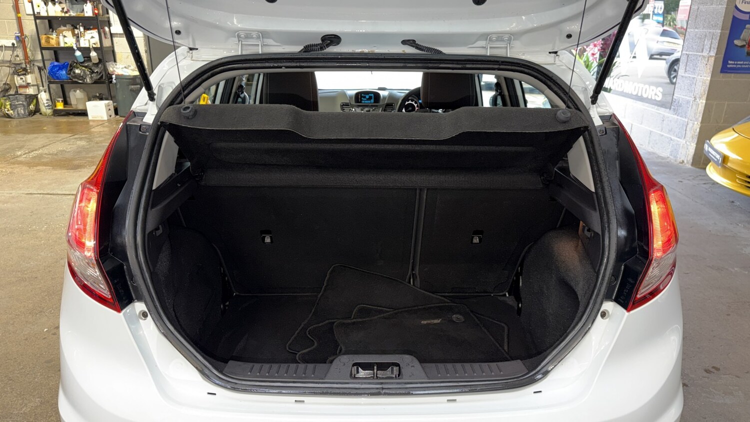 Used Ford Fiesta 2013 for sale - 77694329: Photo 37