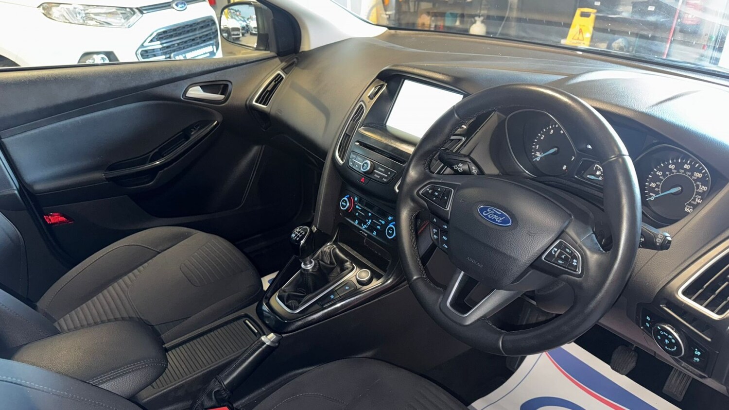Used Ford Focus 2015 for sale - 76673318: Photo 12