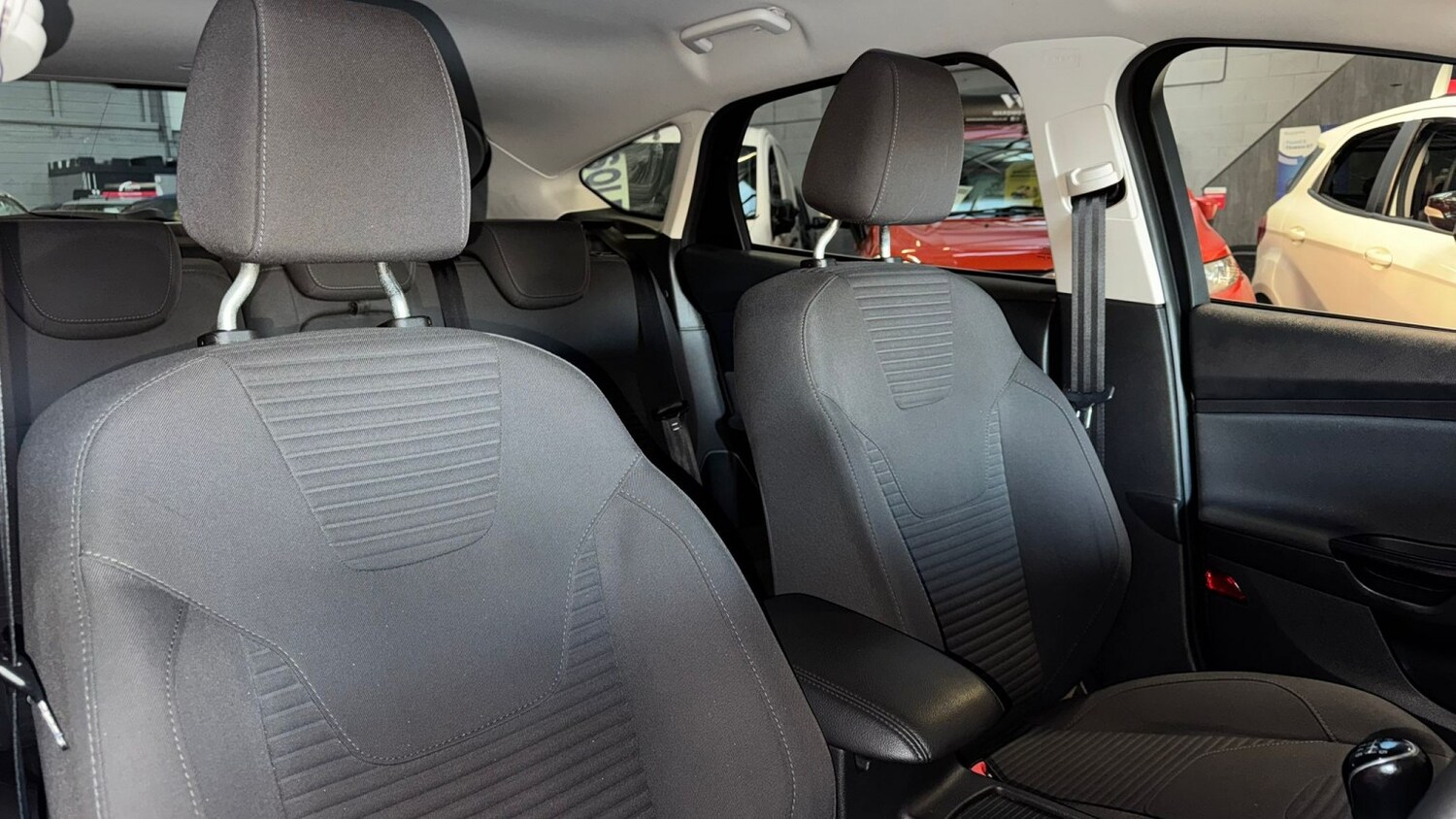 Used Ford Focus 2015 for sale - 76673318: Photo 13