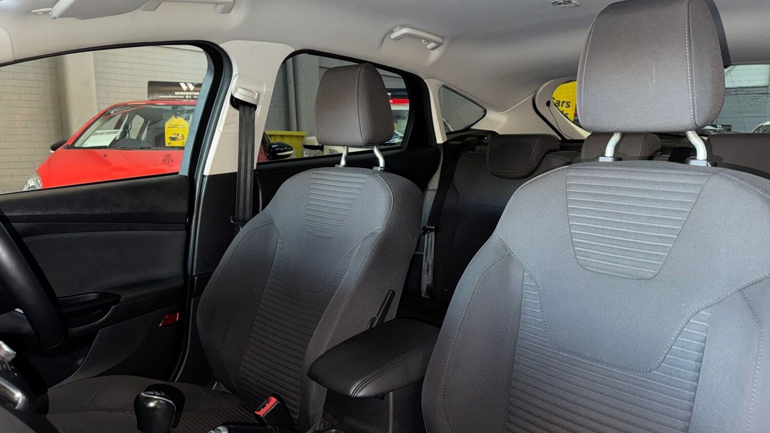 Used Ford Focus 2015 for sale - 76673318: Photo 19