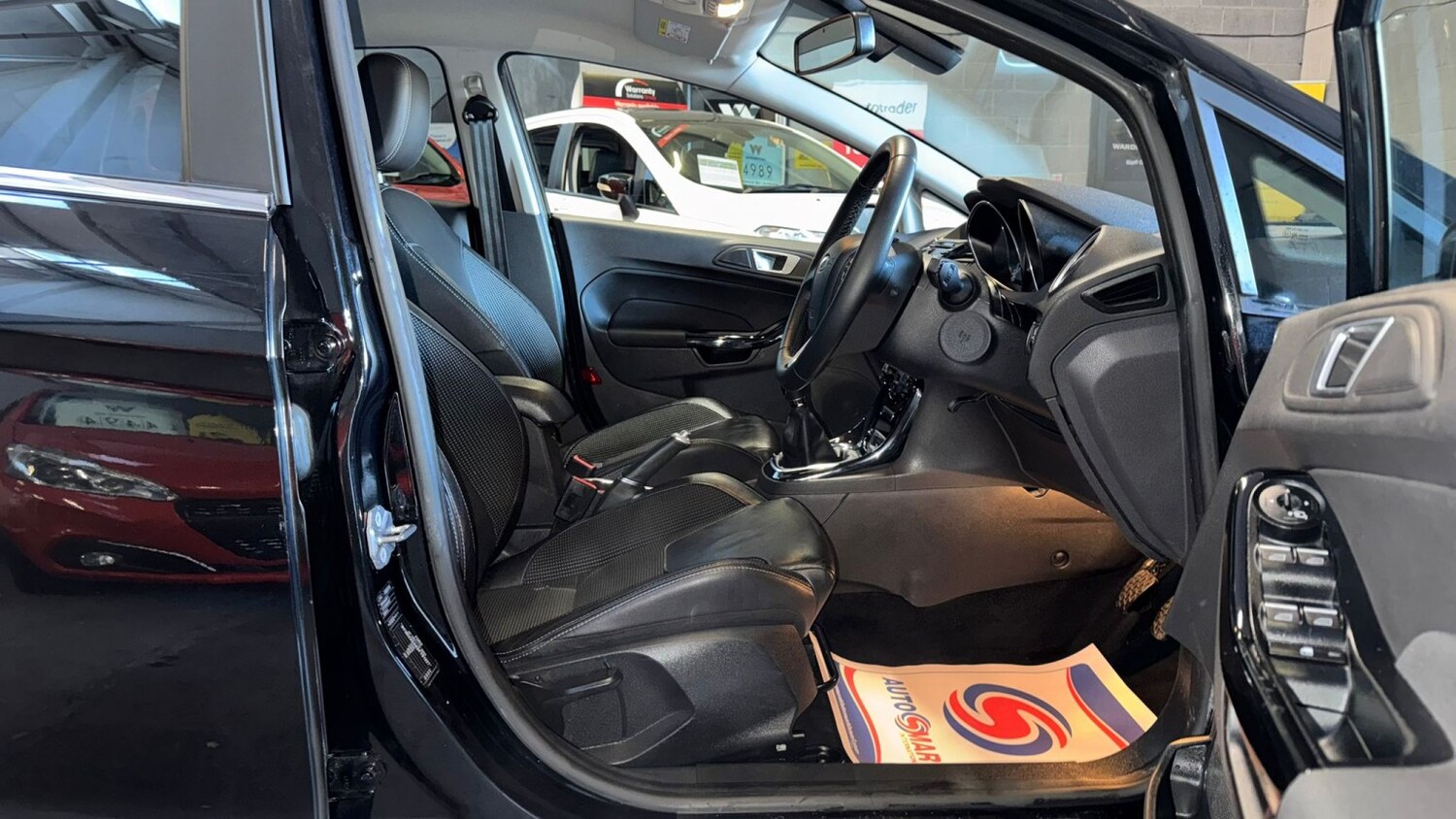 Used Ford Fiesta 2015 for sale - 76673320: Photo 11