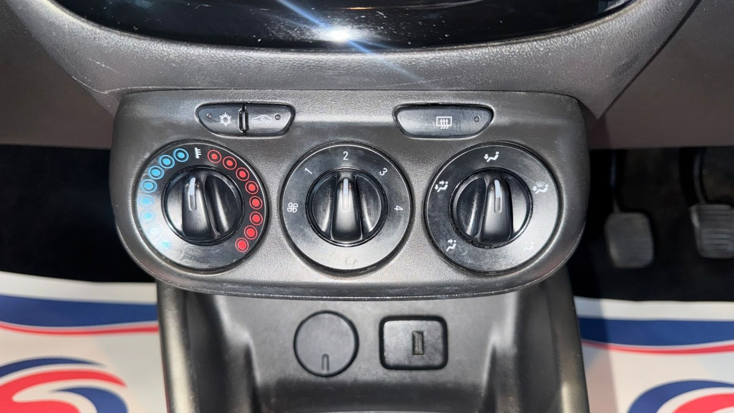 Used Vauxhall Corsa 2017 for sale - 77385218: Photo 24