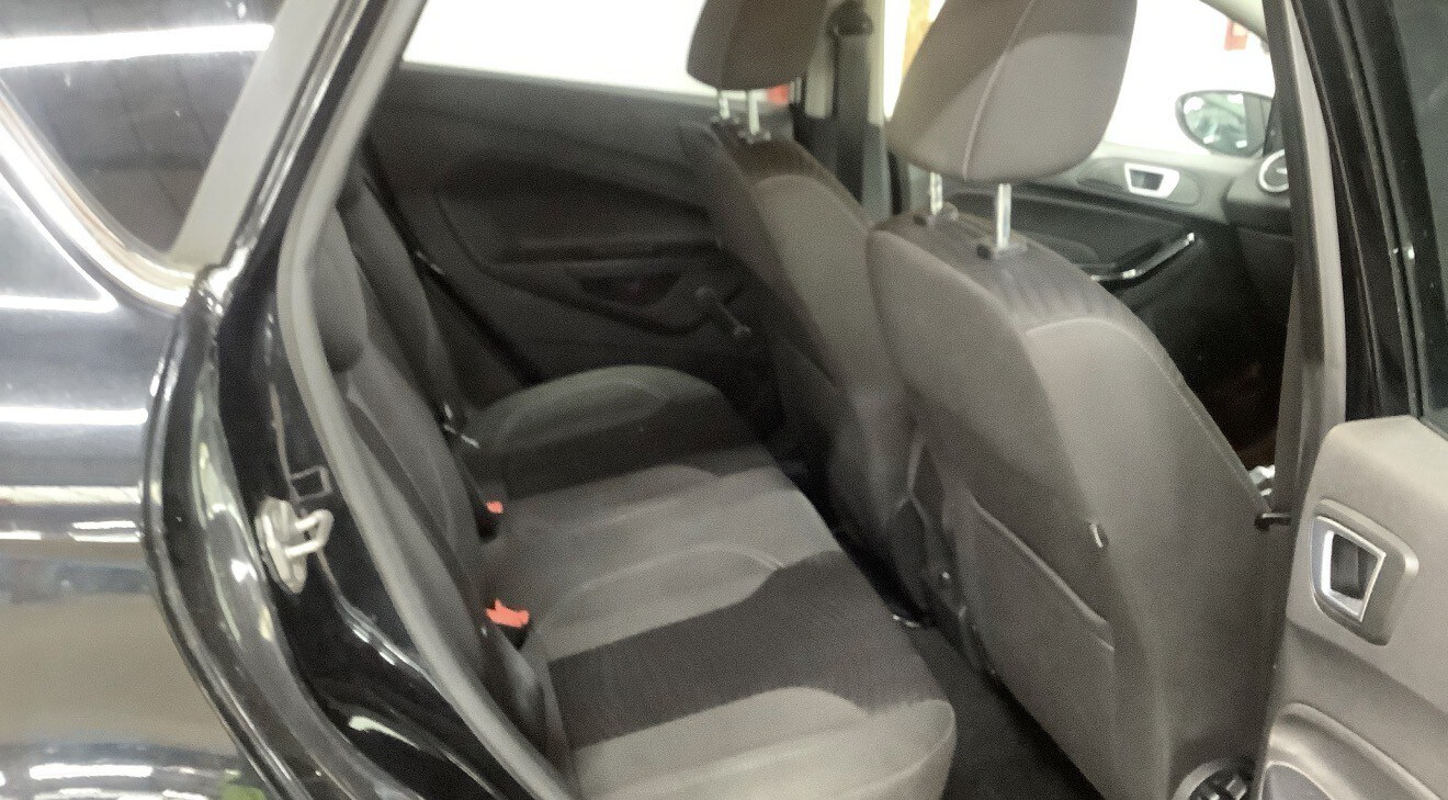 Used Ford Fiesta 2014 for sale - 76673262: Photo 8