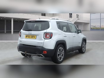 Used Jeep Renegade 2015 for sale - 76673313: Photo
