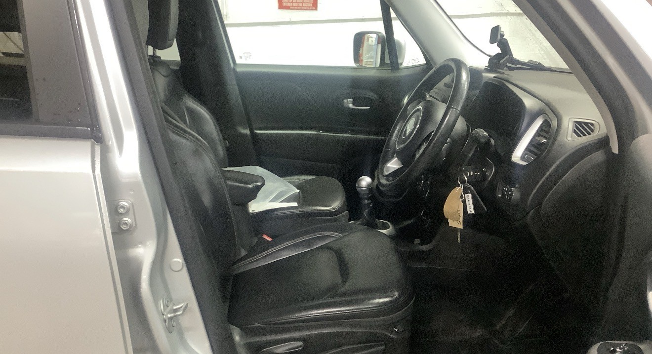 Used Jeep Renegade 2015 for sale - 76673313: Photo 5