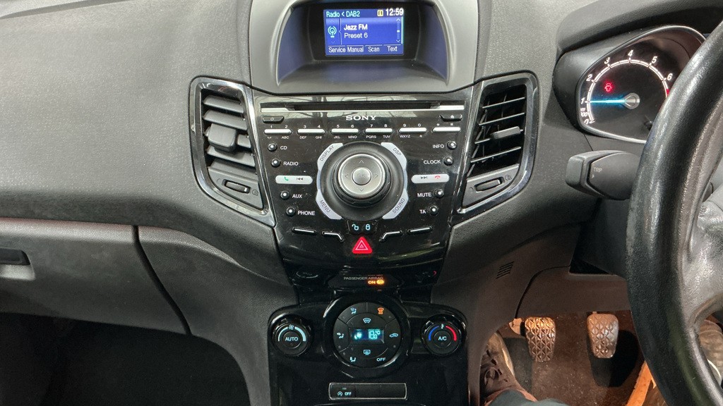 Used Ford Fiesta 2013 for sale - 77668588: Photo 7