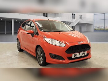 Used Ford Fiesta 2017 for sale - 77572801: Photo