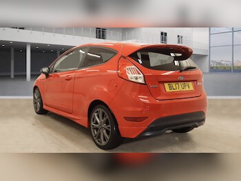 Used Ford Fiesta 2017 for sale - 77572801: Photo