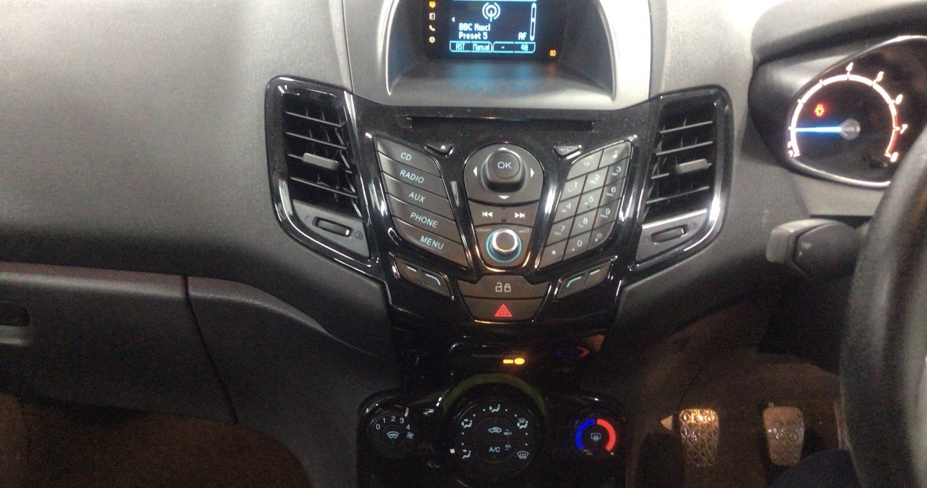 Used Ford Fiesta 2013 for sale - 76941785: Photo 7