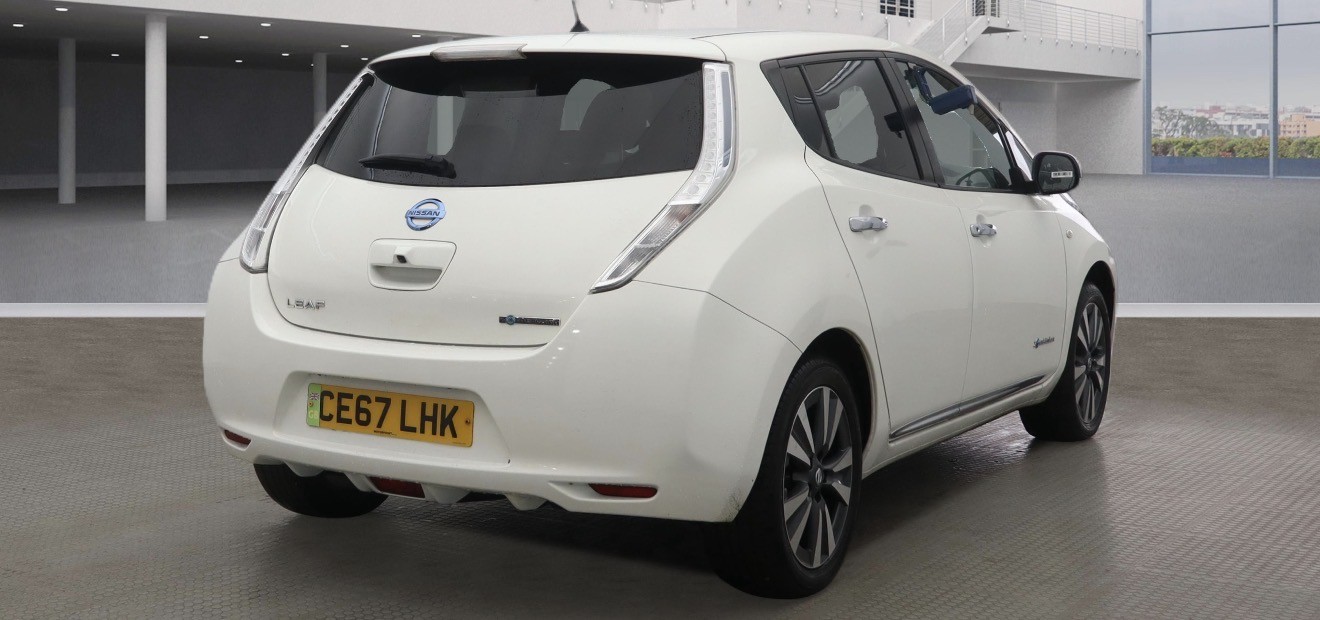Used Nissan Leaf 2017 for sale - 78084557: Photo 2