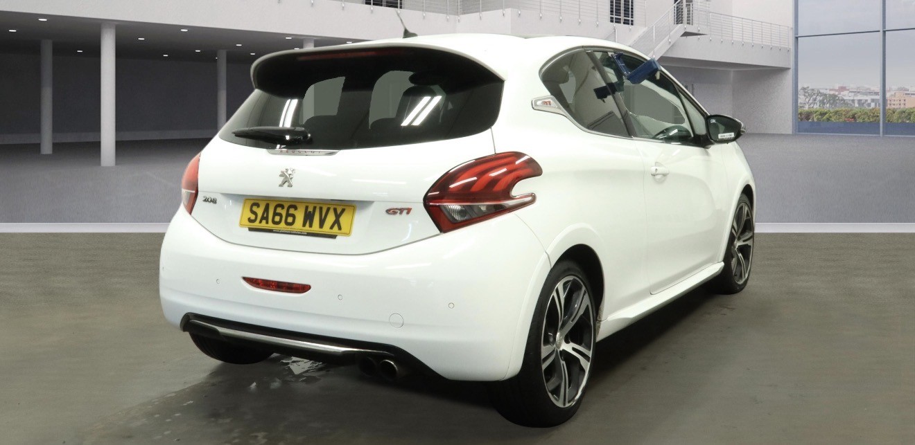 Used Peugeot 208 2016 for sale - 77314067: Photo 4