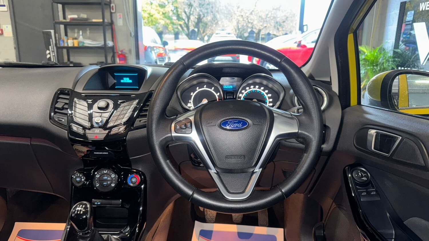 Used Ford Fiesta 2014 for sale - 76673270: Photo 16