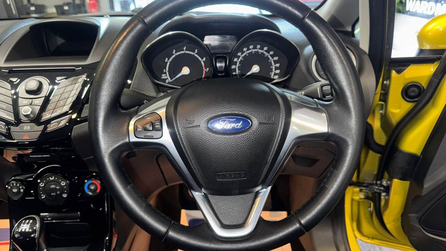 Used Ford Fiesta 2014 for sale - 76673270: Photo 21