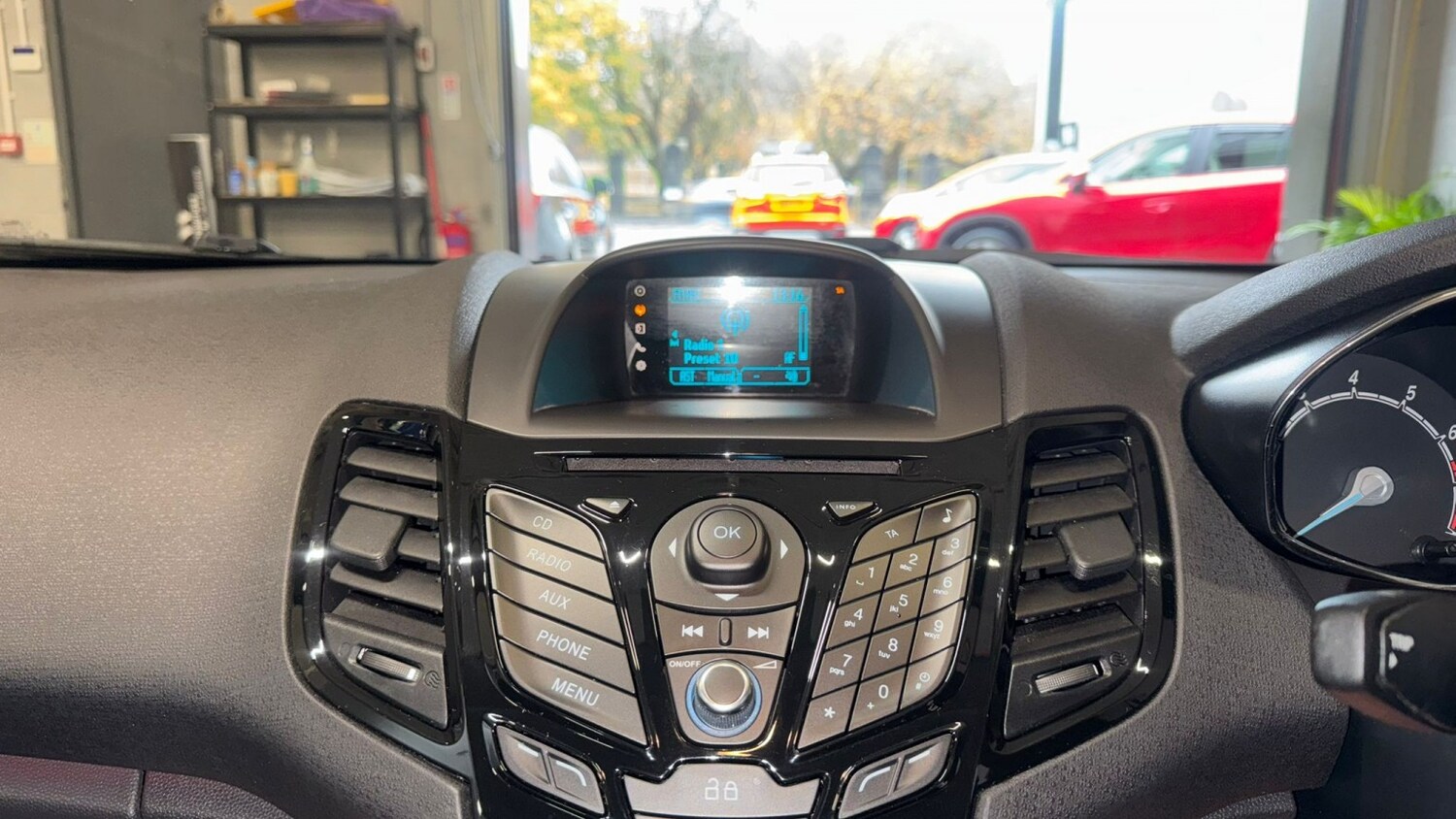 Used Ford Fiesta 2014 for sale - 76673270: Photo 23