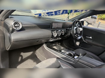 Used Mercedes-Benz A-Class 2019 for sale - 79552036: Photo