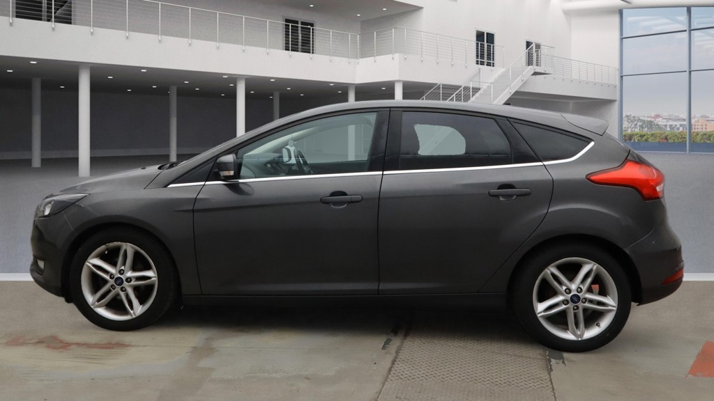 Used Ford Focus 2015 for sale - 77201290: Photo 10