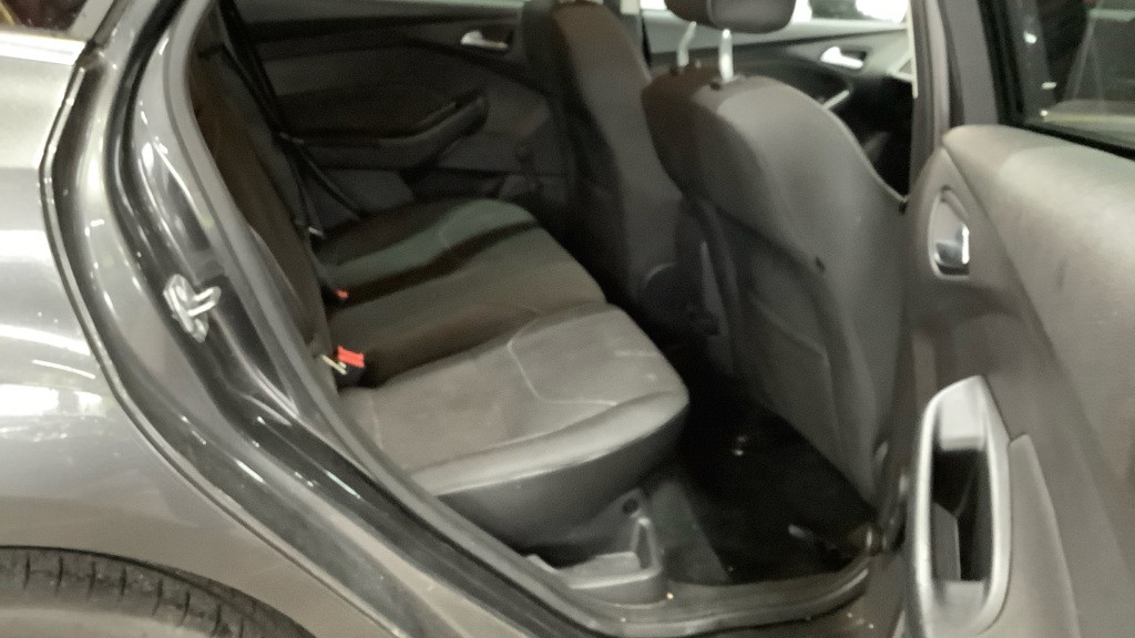 Used Ford Focus 2015 for sale - 77201290: Photo 6