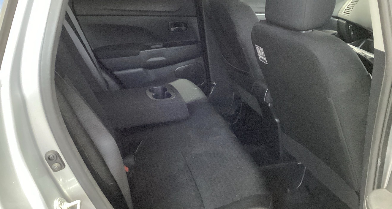 Used Mitsubishi ASX 2011 for sale - 76751852: Photo 5