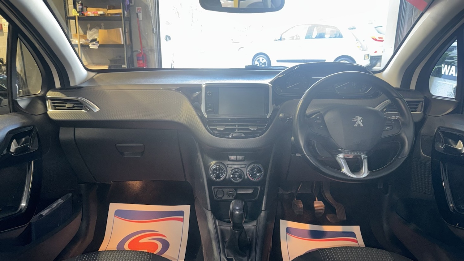 Used Peugeot 208 2016 for sale - 78056924: Photo 14