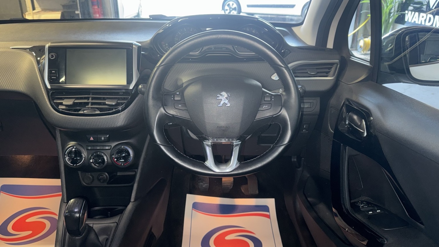 Used Peugeot 208 2016 for sale - 78056924: Photo 16