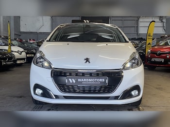 Used Peugeot 208 2016 for sale - 78056924: Photo