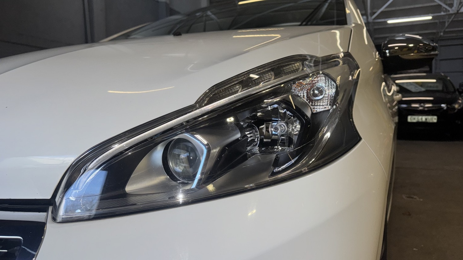 Used Peugeot 208 2016 for sale - 78056924: Photo 43