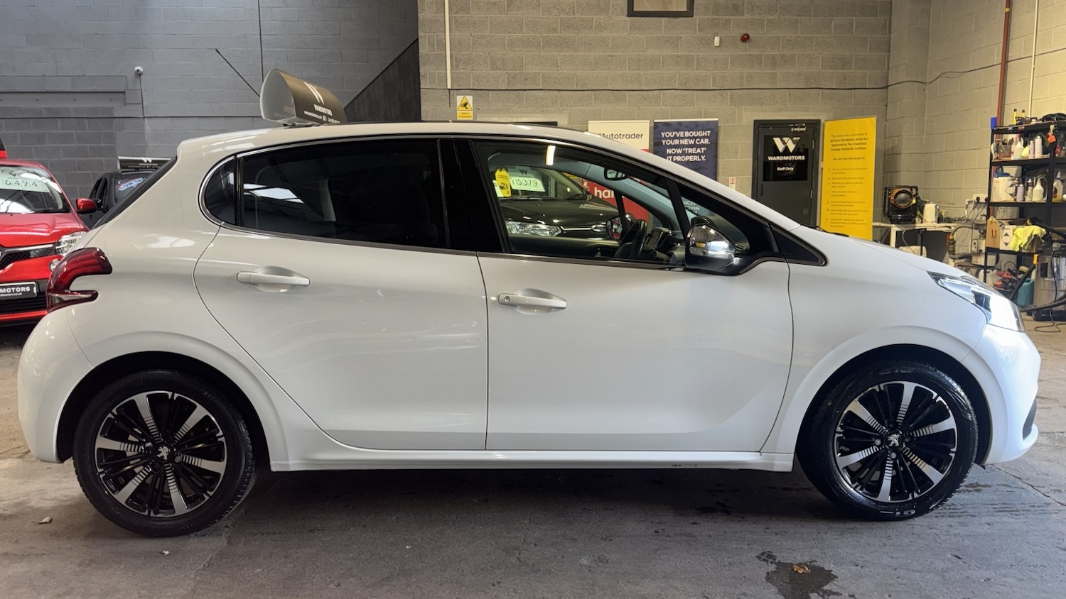 Used Peugeot 208 2016 for sale - 78056924: Photo 9