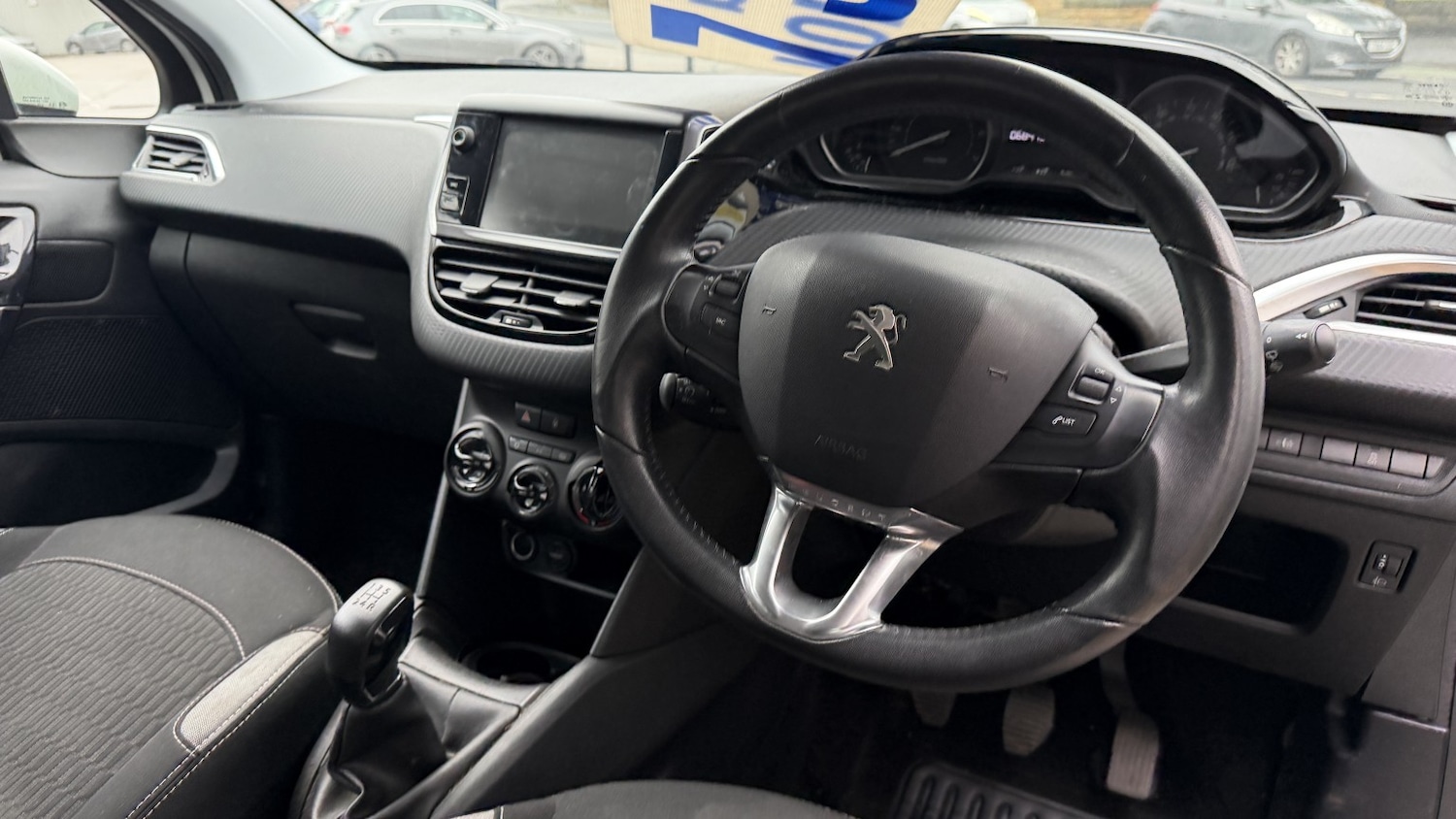 Used Peugeot 208 2016 for sale - 77020570: Photo 5