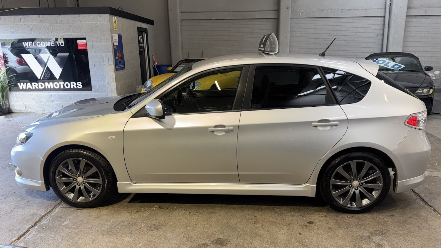 Used Subaru Impreza 2010 for sale - 78134936: Photo 2