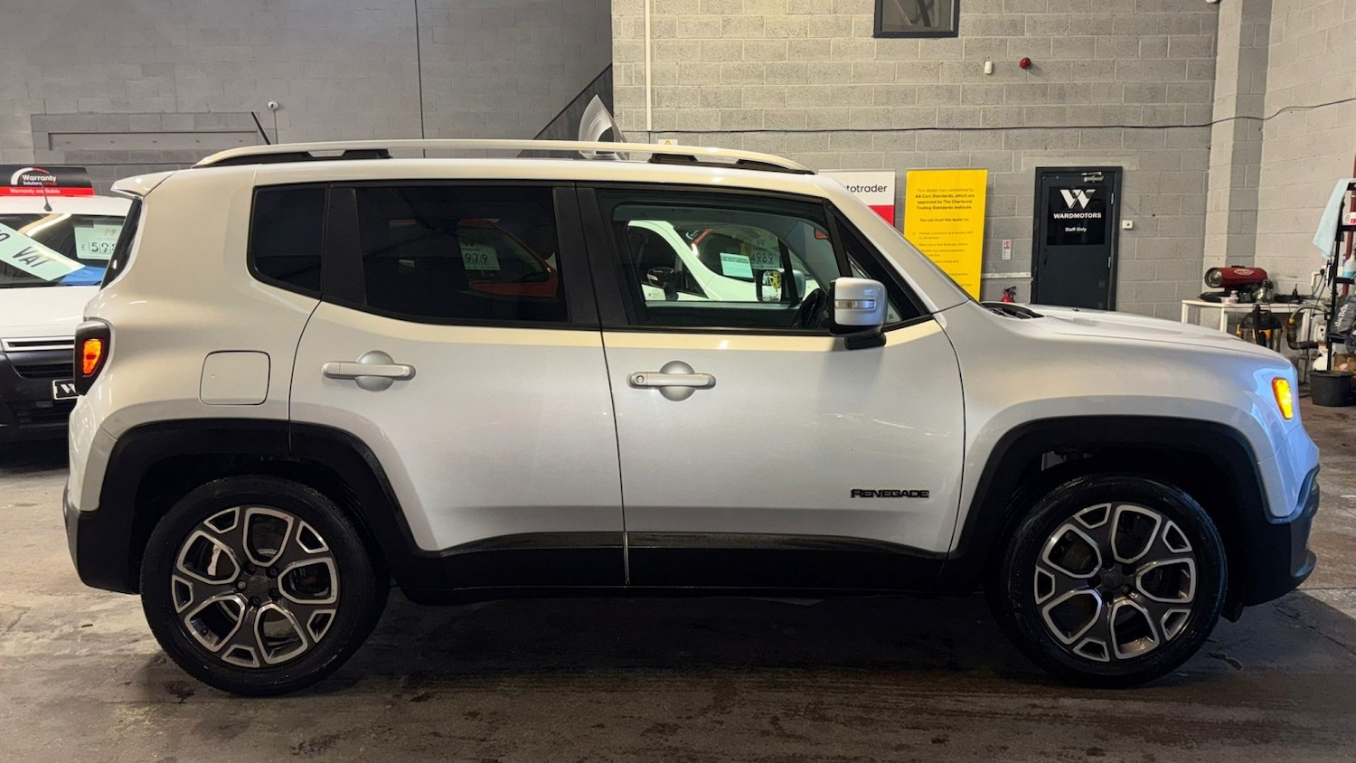 Used Jeep Renegade 2015 for sale - 77521946: Photo 9