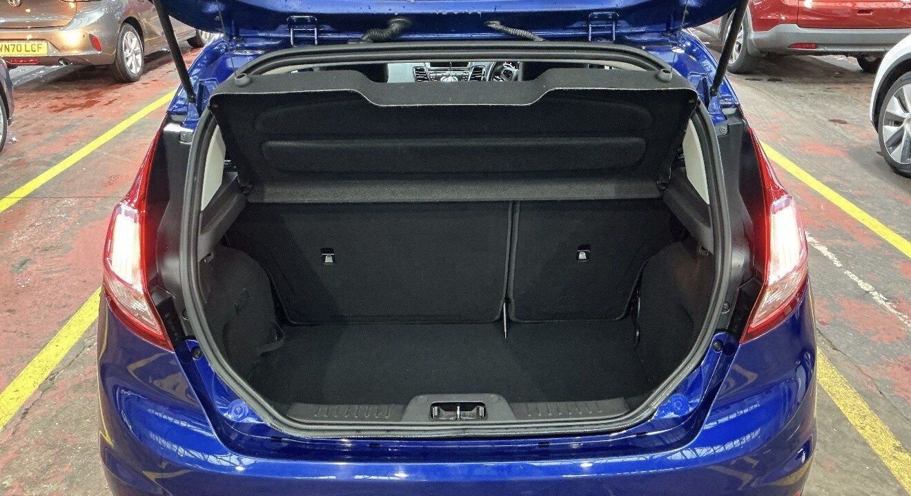 Used Ford Fiesta 2017 for sale - 78057013: Photo 11