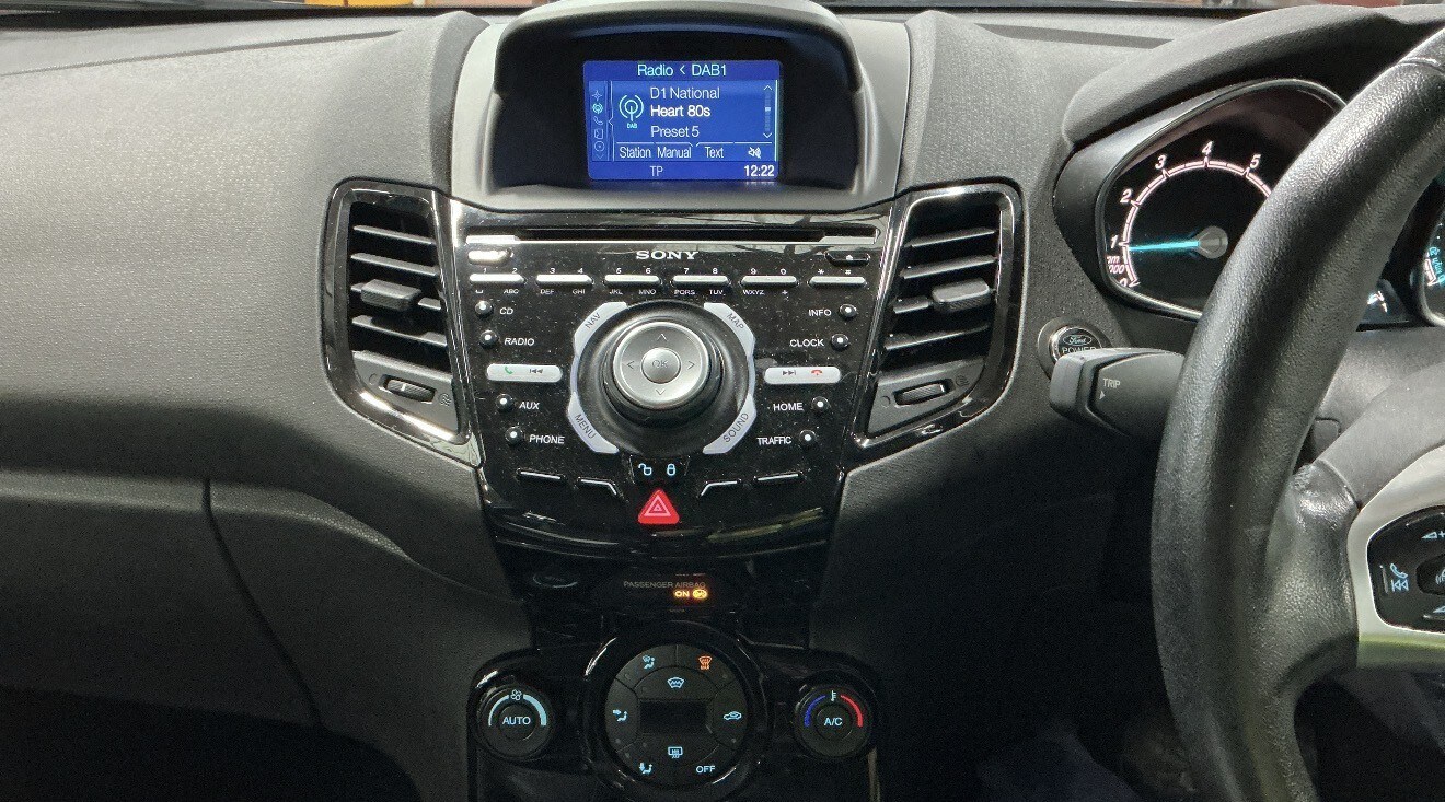 Used Ford Fiesta 2017 for sale - 78057013: Photo 8