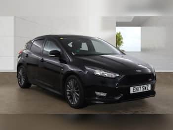 Used Ford Focus 2017 for sale - 79676258: Photo