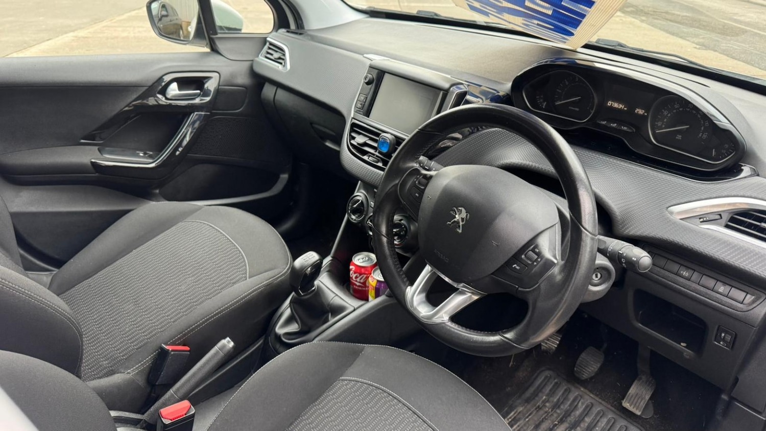 Used Peugeot 208 2017 for sale - 77313979: Photo 5