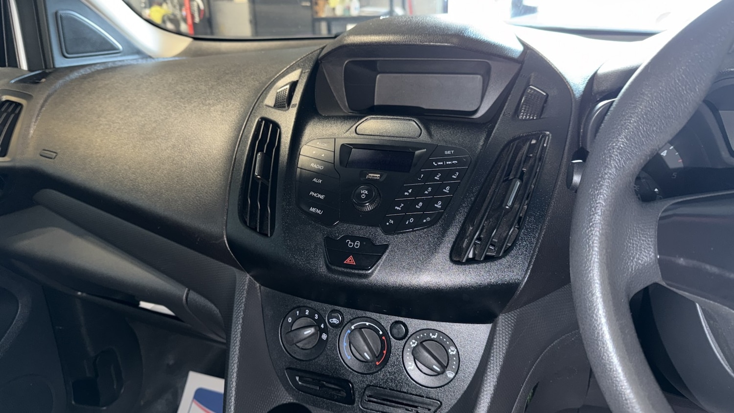 Used Ford Transit Connect 2016 for sale - 76673260: Photo 19