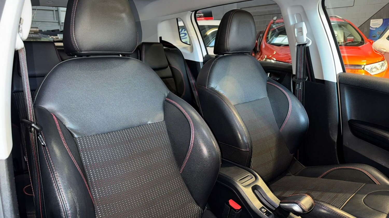 Used Peugeot 2008 2017 for sale - 76673322: Photo 13