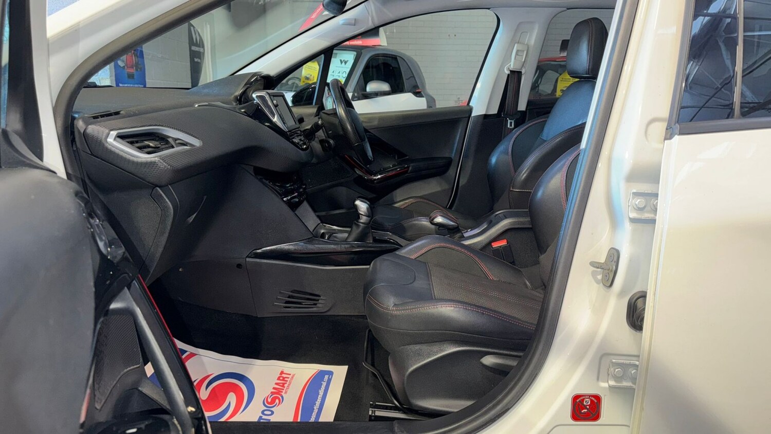 Used Peugeot 2008 2017 for sale - 76673322: Photo 17