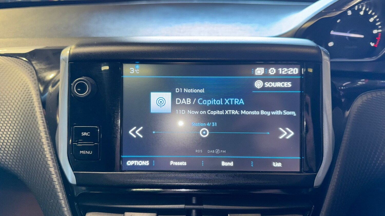 Used Peugeot 2008 2017 for sale - 76673322: Photo 26