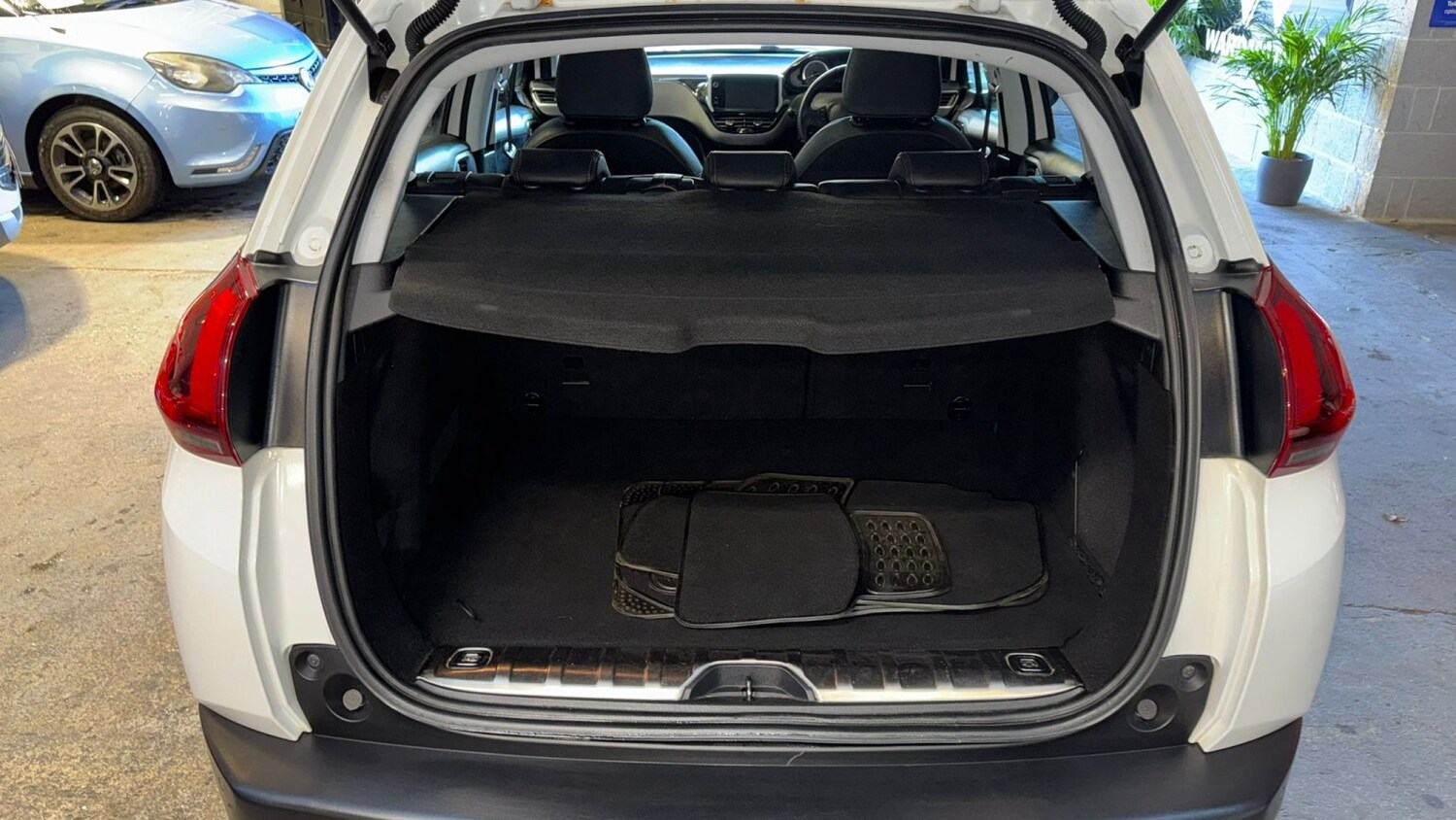 Used Peugeot 2008 2017 for sale - 76673322: Photo 42