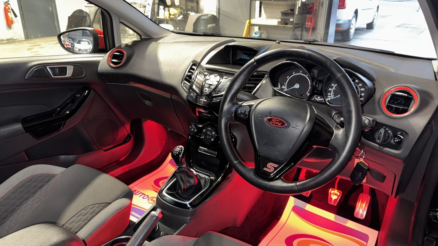 Used Ford Fiesta 2015 for sale - 77483641: Photo 12