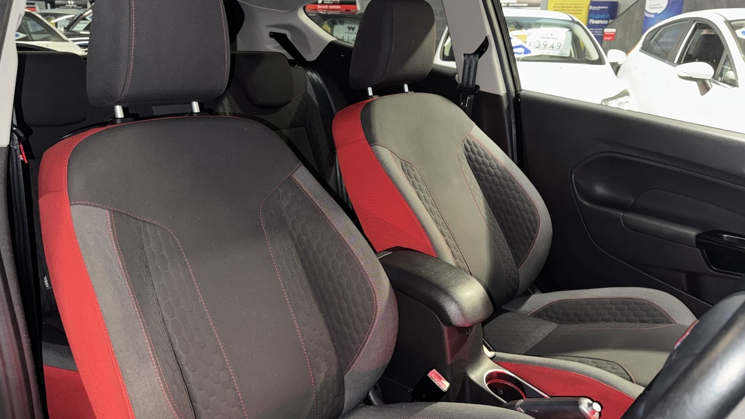 Used Ford Fiesta 2015 for sale - 77483641: Photo 13