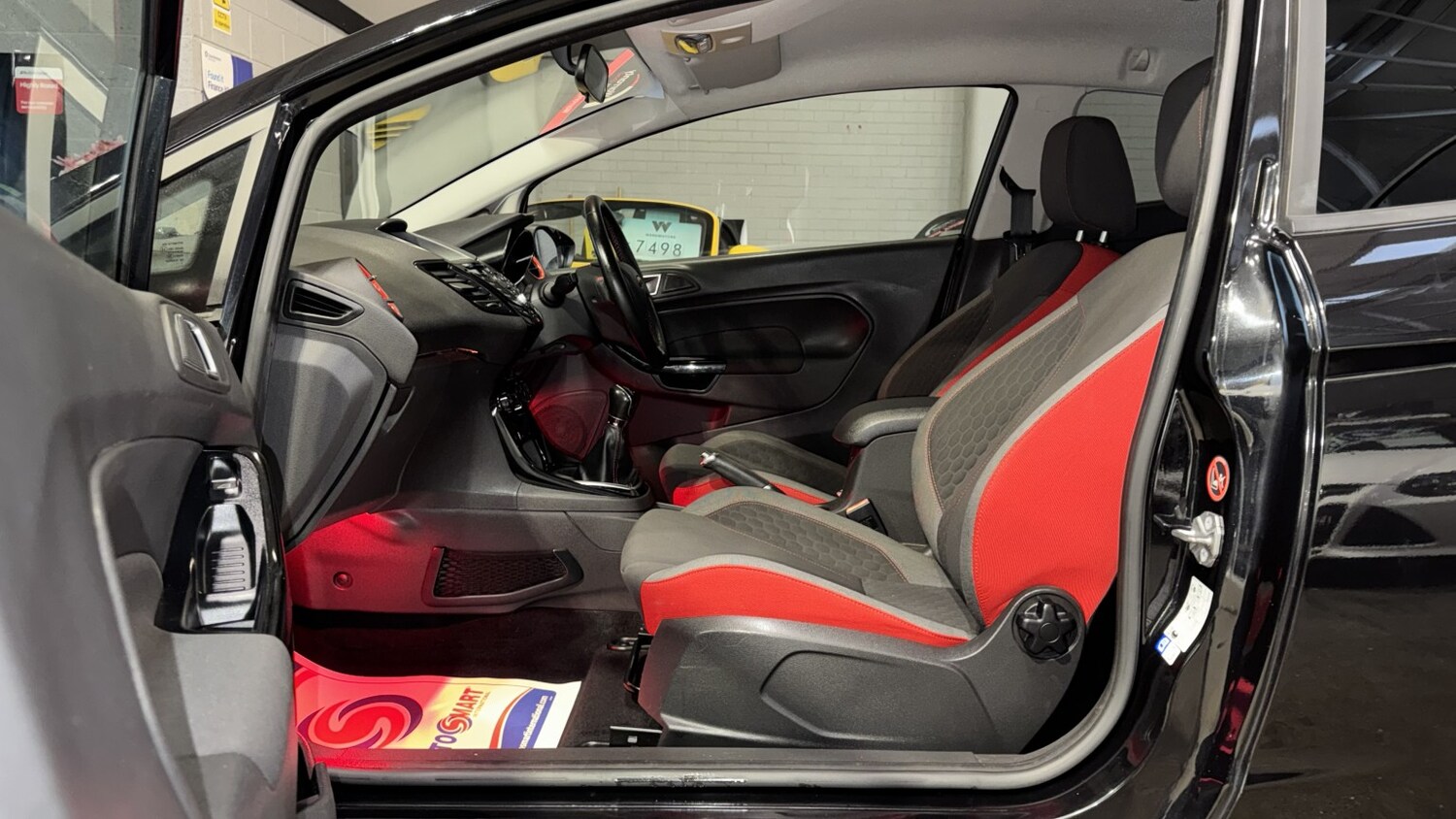 Used Ford Fiesta 2015 for sale - 77483641: Photo 17