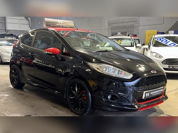 Used Ford Fiesta 2015 for sale - 77483641: Photo